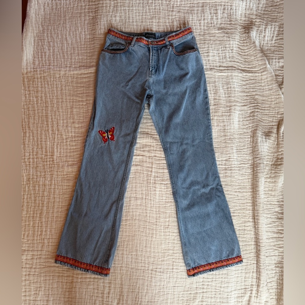 No Boundaries Bootcut Embroidered Jeans